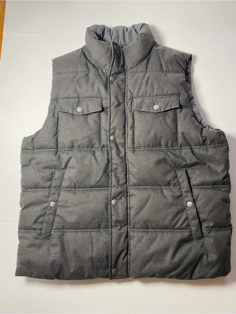 G.H Bass & Co Men's Large Reversible Quilted Puffer Vest Houndstooth